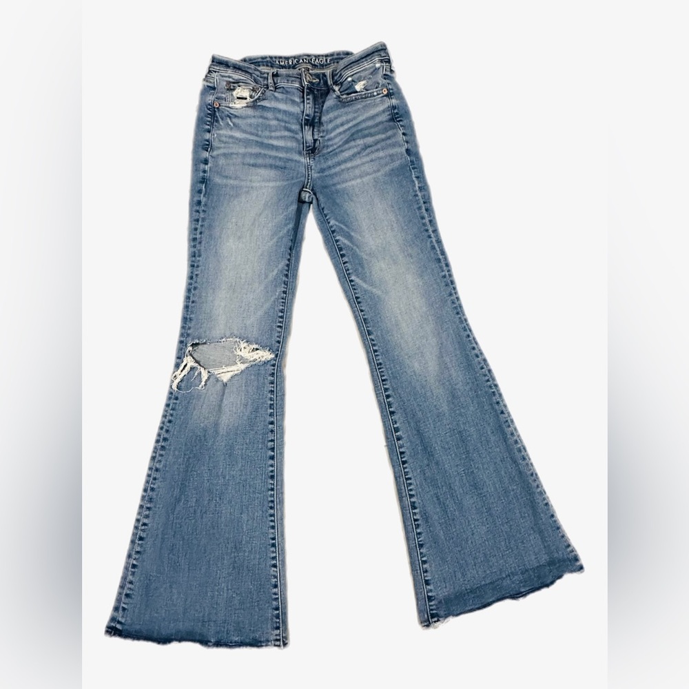AE Ripped Super High-Waisted Flare size 6 Regular